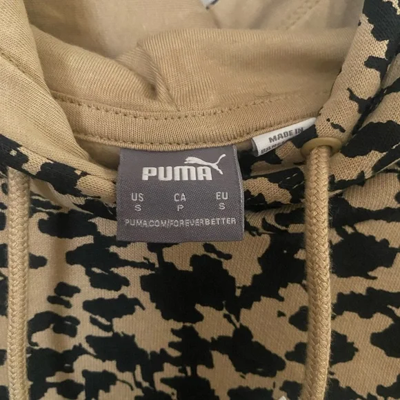 Puma Tan and Black Sweater with Bold Animal Print - Picture 3 of 3